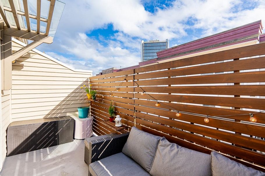 310 678 W 7th Avenue Vancouver, BC - 16