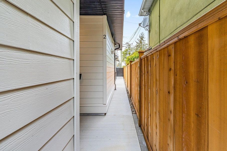 2 4257 Knight Street Vancouver, BC - 34