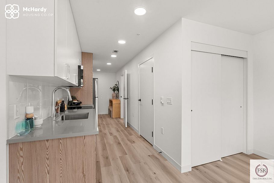 5085 MCHARDY STREET, Vancouver BC V5R 0L7 Vancouver, BC - 14