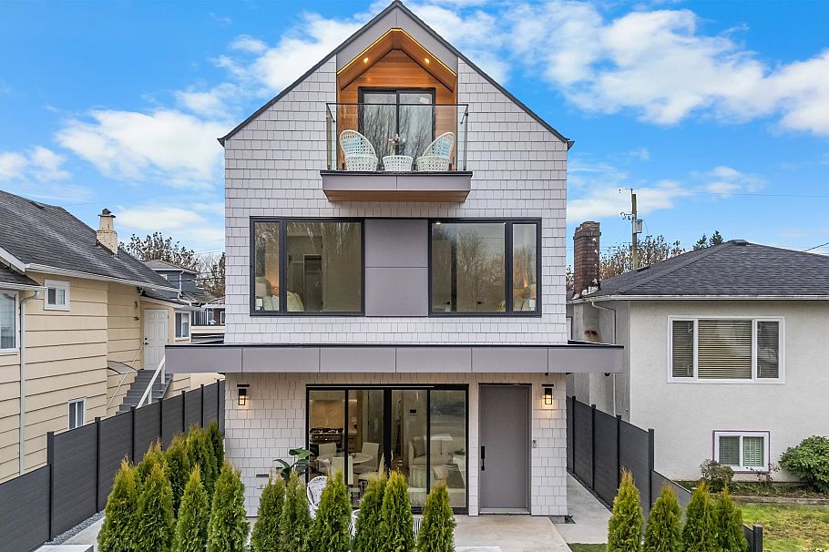 1 5023 Ross Street Vancouver, BC - 1