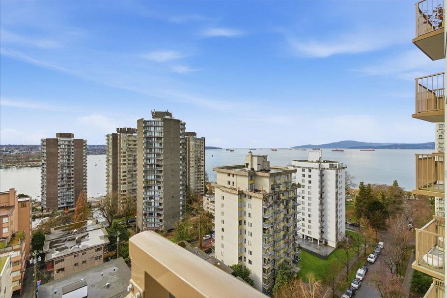 1608 1251 Cardero Street Vancouver, BC - 2