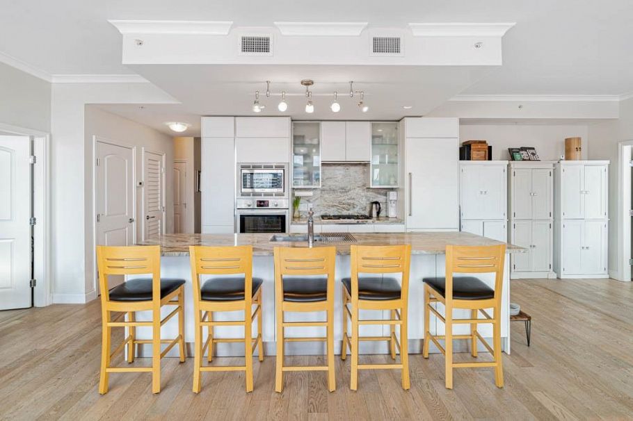 xxxx 175 VICTORY SHIP WAY, North Vancouver BC V7L 0G1 North Vancouver, BC - 10