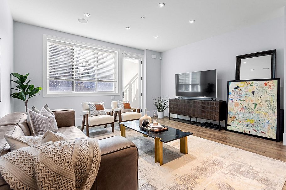 3726 W 35th Avenue Vancouver, BC - 32