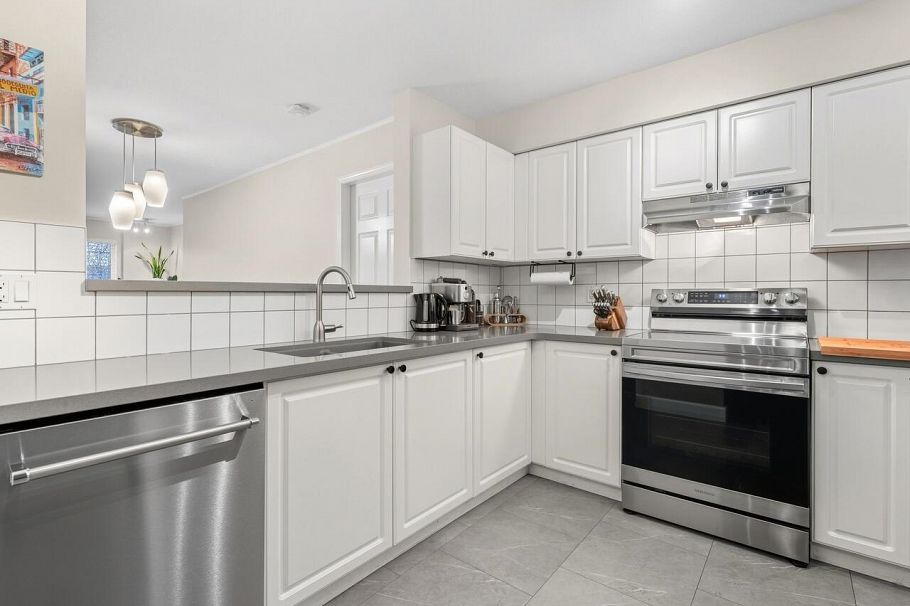 209 3480 Main Street Vancouver, BC - 7