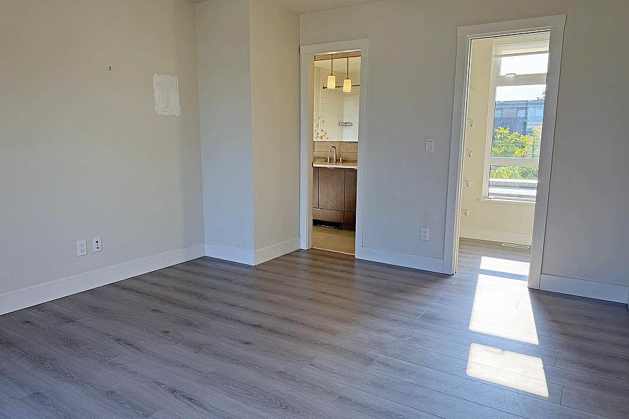 6180 Oak Street Vancouver, BC - 14