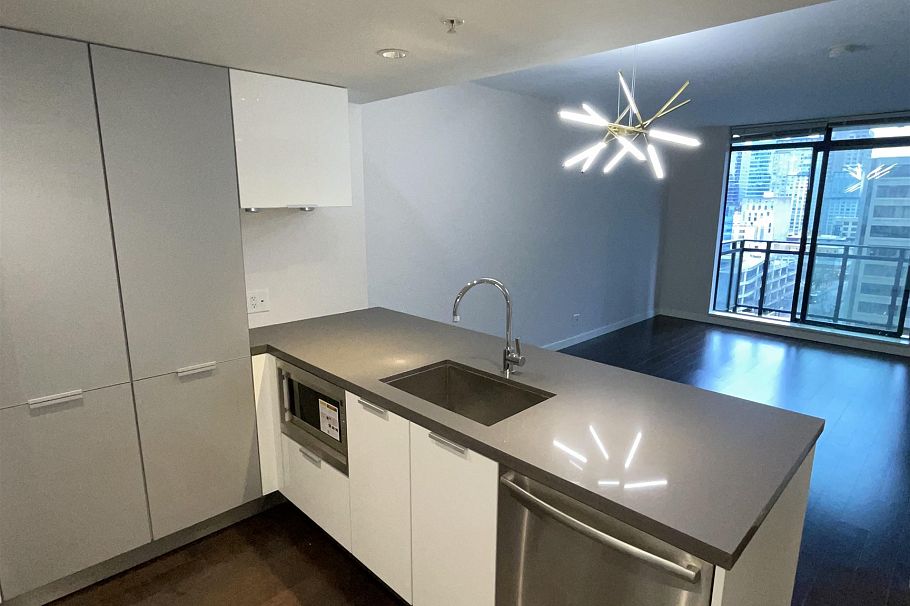 1507 788 Richards Street Vancouver, BC - 3