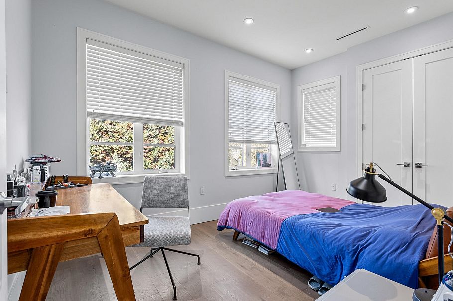 3726 W 35th Avenue Vancouver, BC - 25