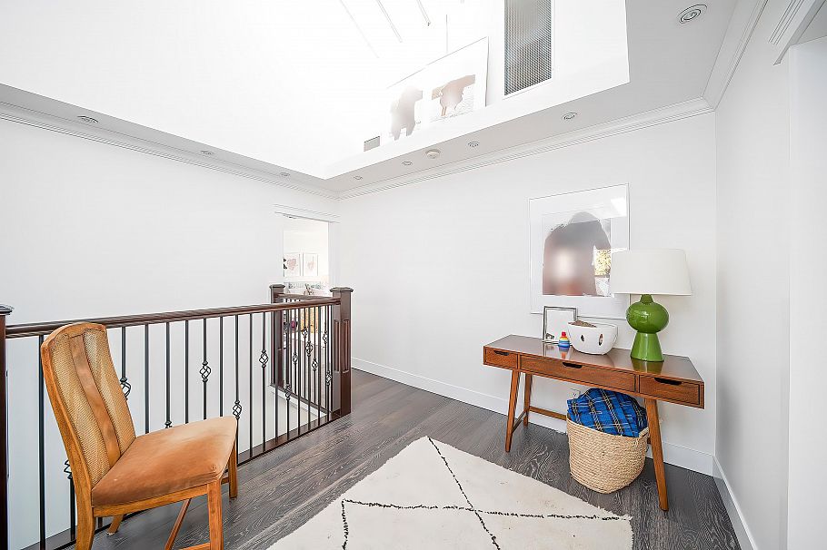 3765 W 3rd Avenue Vancouver, BC - 24