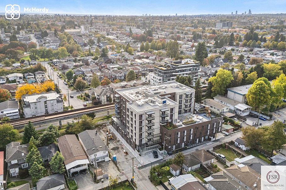 5085 MCHARDY STREET, Vancouver BC V5R 0L7 Vancouver, BC - 30