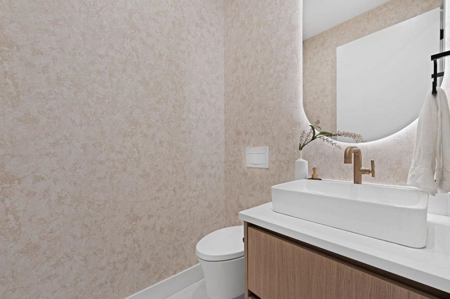 1 3880 W 23rd Avenue Vancouver, BC - 17