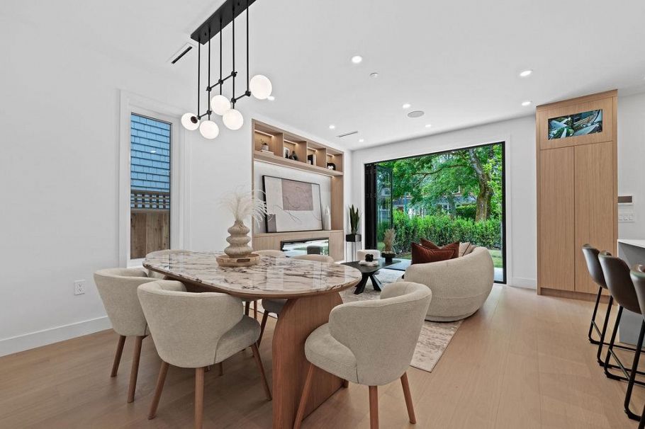 1 3880 W 23rd Avenue Vancouver, BC - 14