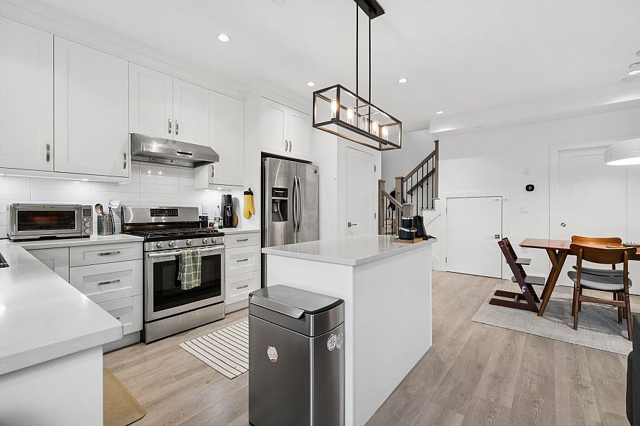 4382 Perry Street Vancouver, BC - 14