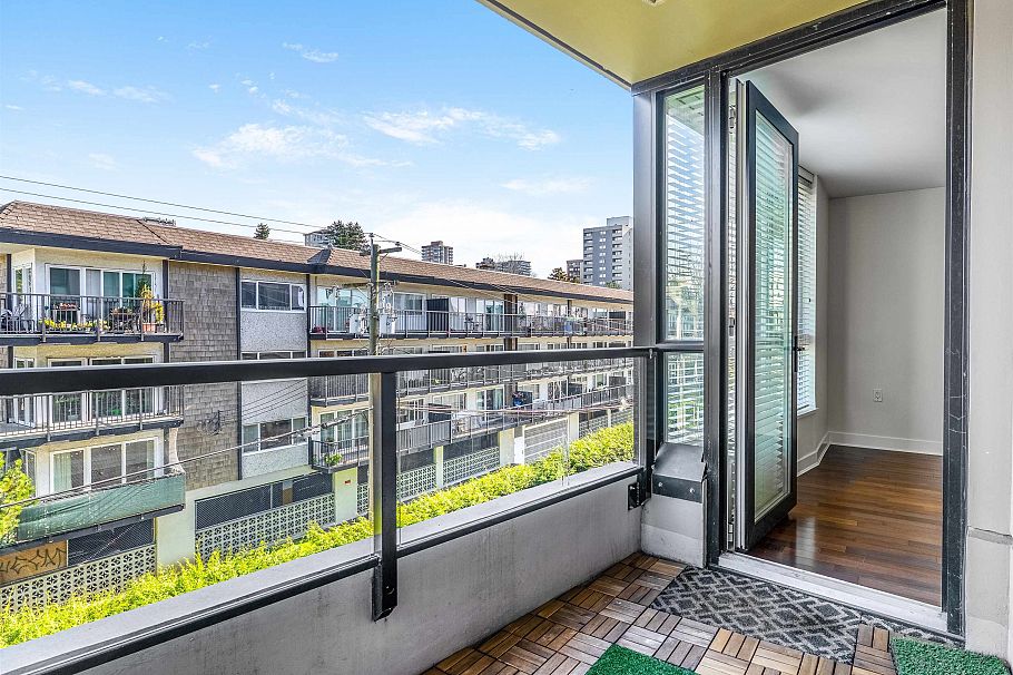 506 160 W 3rd Street North Vancouver, BC - 17