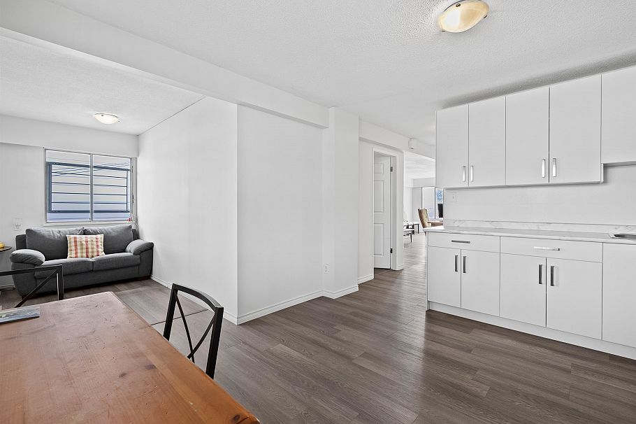 7656 Main Street Vancouver, BC - 13