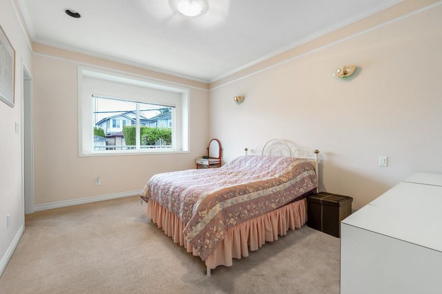 3632 E 28th Avenue Vancouver, BC - 12