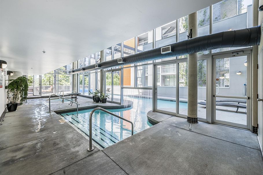 610 438 SEYMOUR STREET, Vancouver BC V6Z 2X6 Vancouver, BC - 2