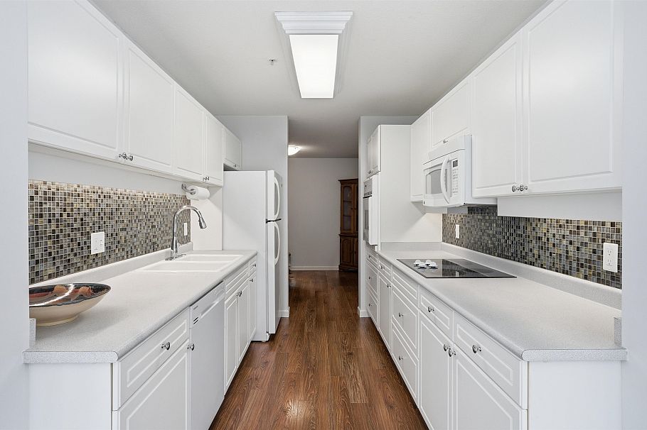 106 3670 Banff Court North Vancouver, BC - 6