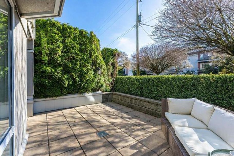 102 2195 W 5th Avenue Vancouver, BC - 4