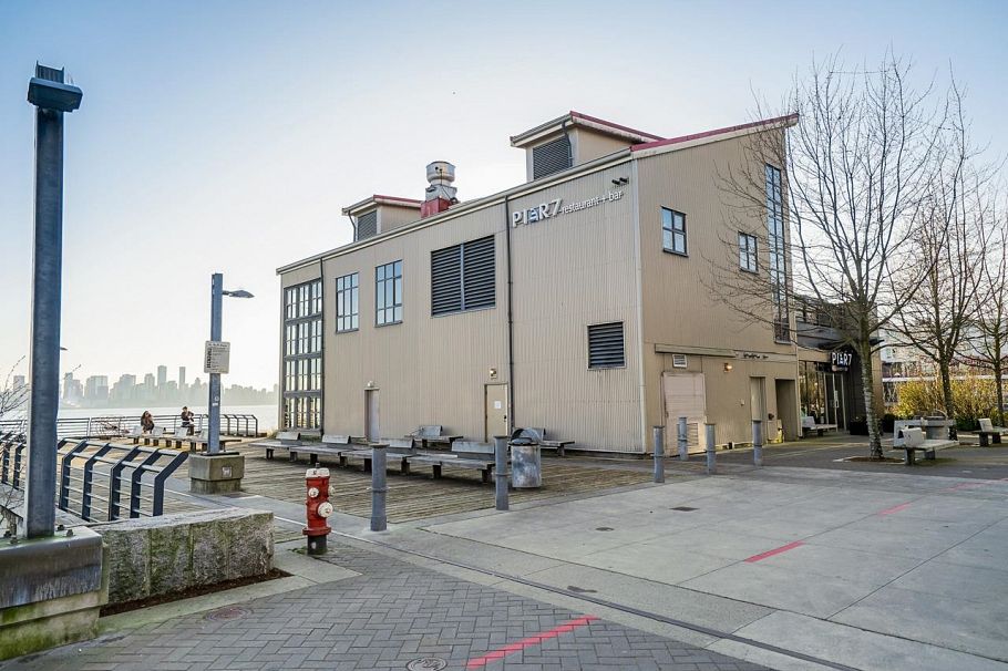 101 120 E 2nd Street North Vancouver, BC - 39