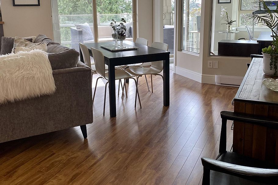 301 560 Raven Woods Drive North Vancouver, BC - 12