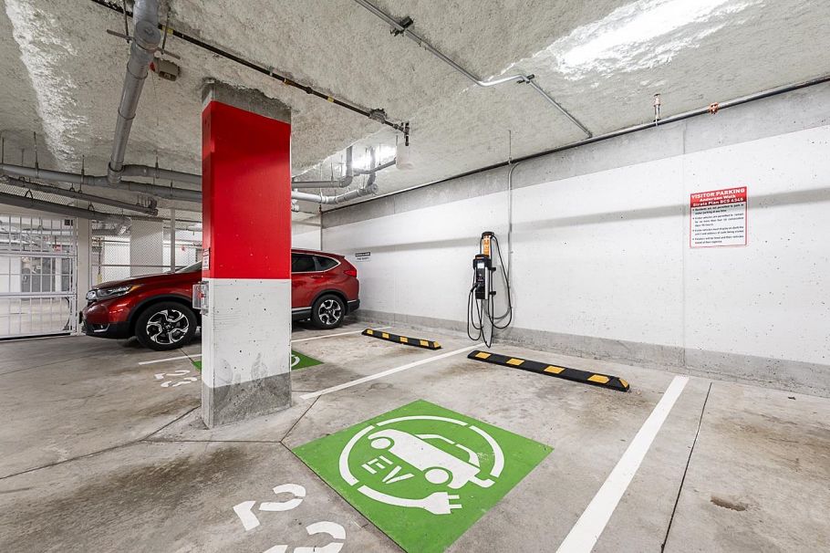 311 159 W 22nd Street North Vancouver, BC - 19