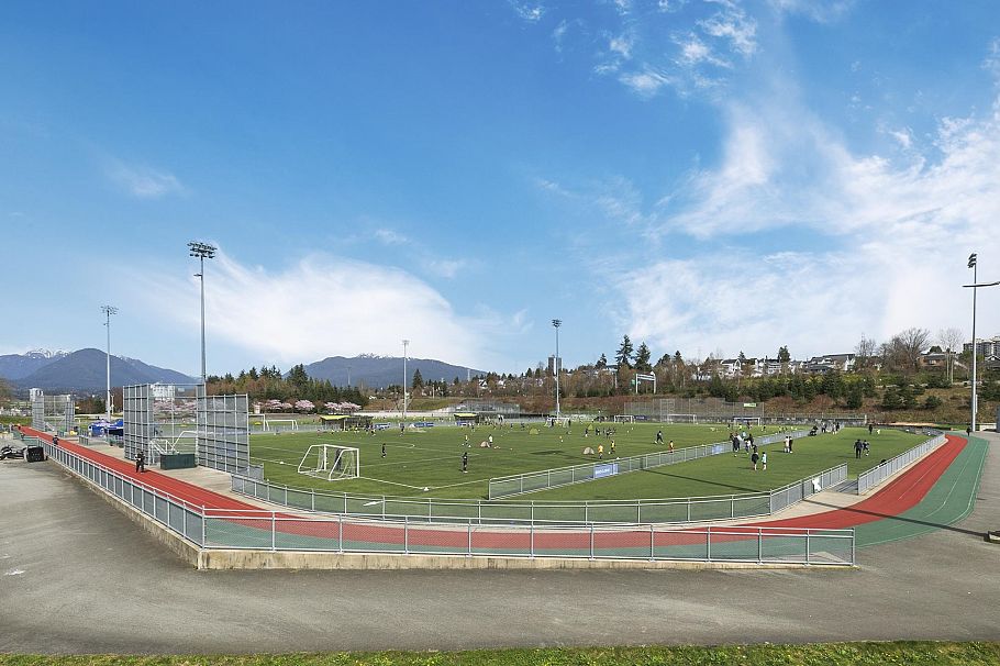 3521 Triumph Street Vancouver, BC - 21