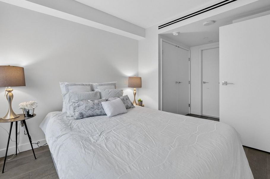 2701 1111 Richards Street Vancouver, BC - 11