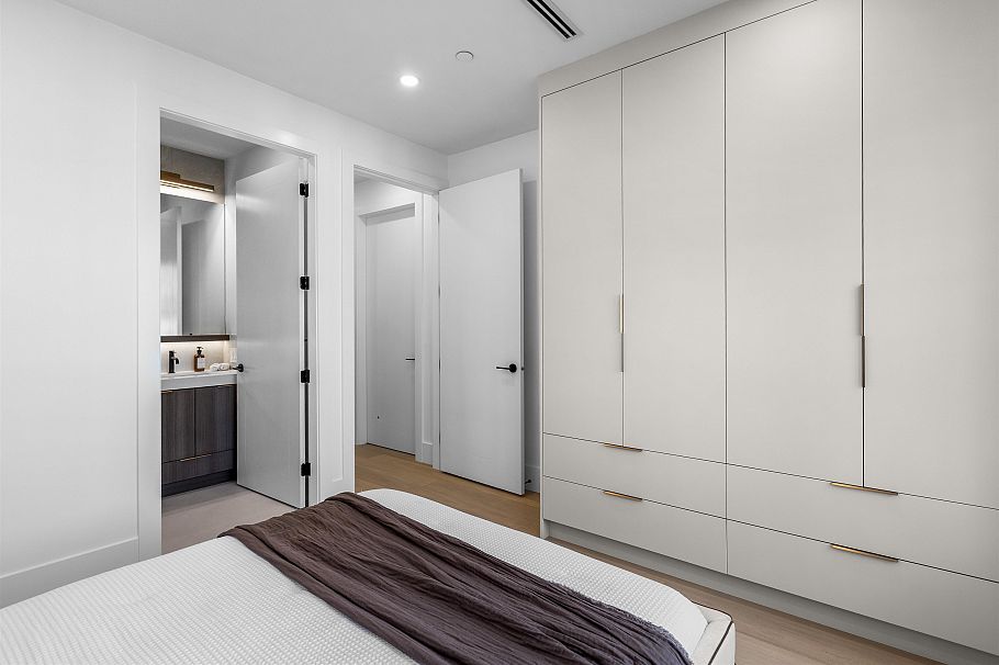 2 546 E 46th Avenue Vancouver, BC - 15