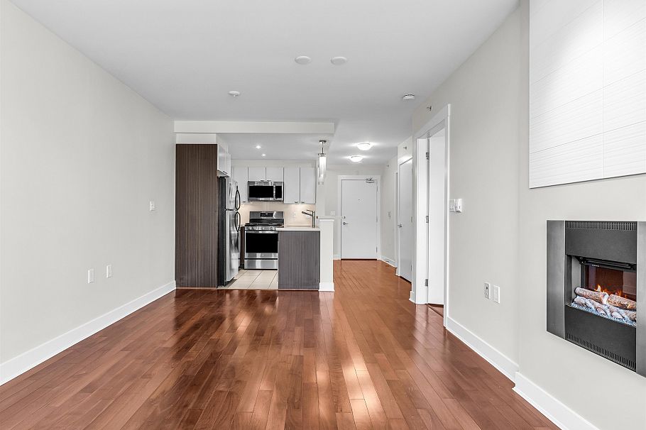 506 160 W 3rd Street North Vancouver, BC - 5