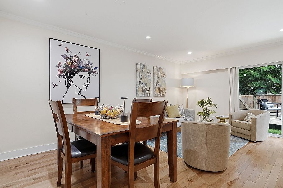 2329 Mountain Highway North Vancouver, BC - 1