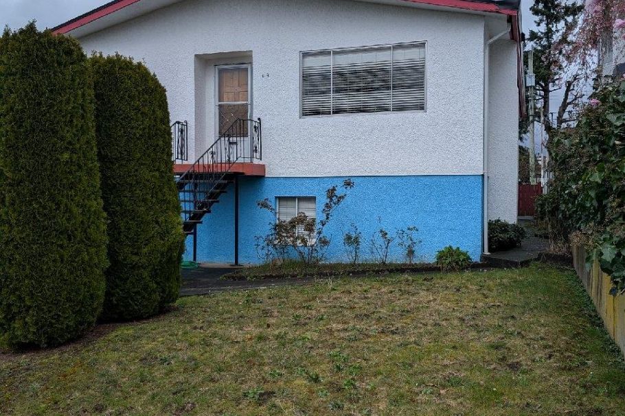 49 Malta Place Vancouver, BC - 1