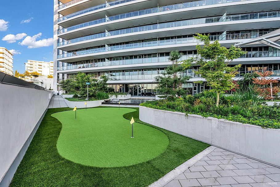 1215 8611 Hazelbridge Way Richmond, BC - 29