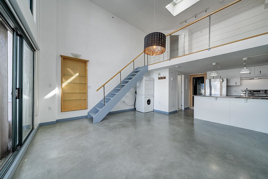 806 22 E Cordova Street Vancouver, BC - 13