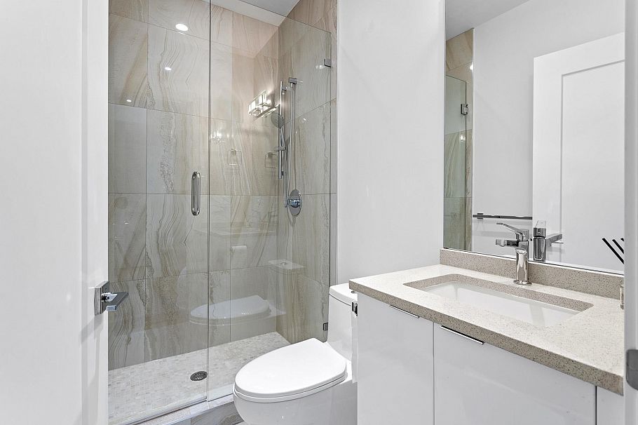 3726 W 35th Avenue Vancouver, BC - 34