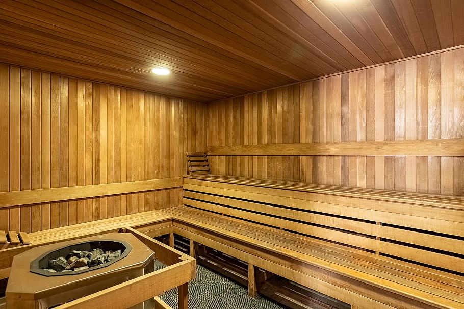 301 560 Raven Woods Drive North Vancouver, BC - 25