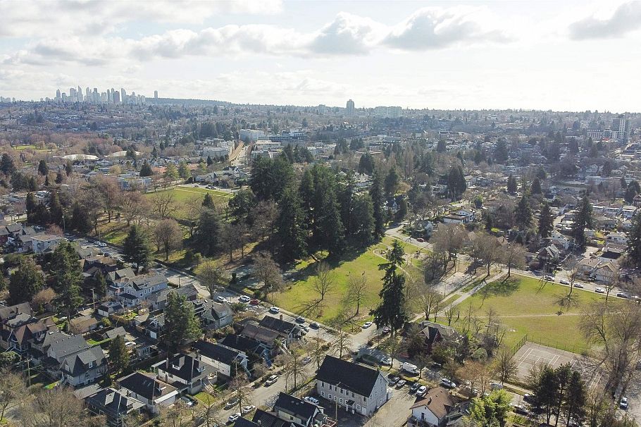 204 1680 E 12th Avenue Vancouver, BC - 37