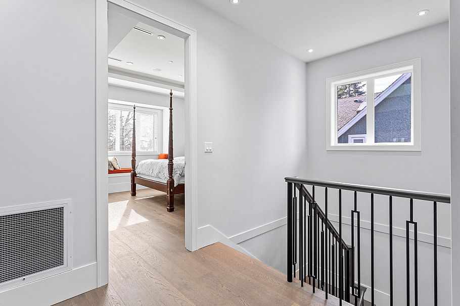 3726 W 35th Avenue Vancouver, BC - 20