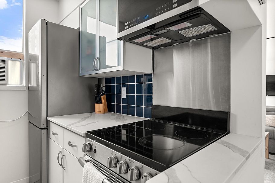 806 1250 Burnaby Street Vancouver, BC - 16