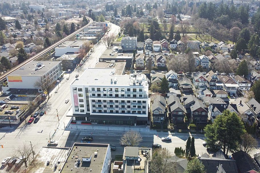 204 1680 E 12th Avenue Vancouver, BC - 32