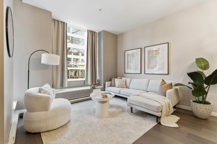 2540 Spruce Street Vancouver, BC - 2