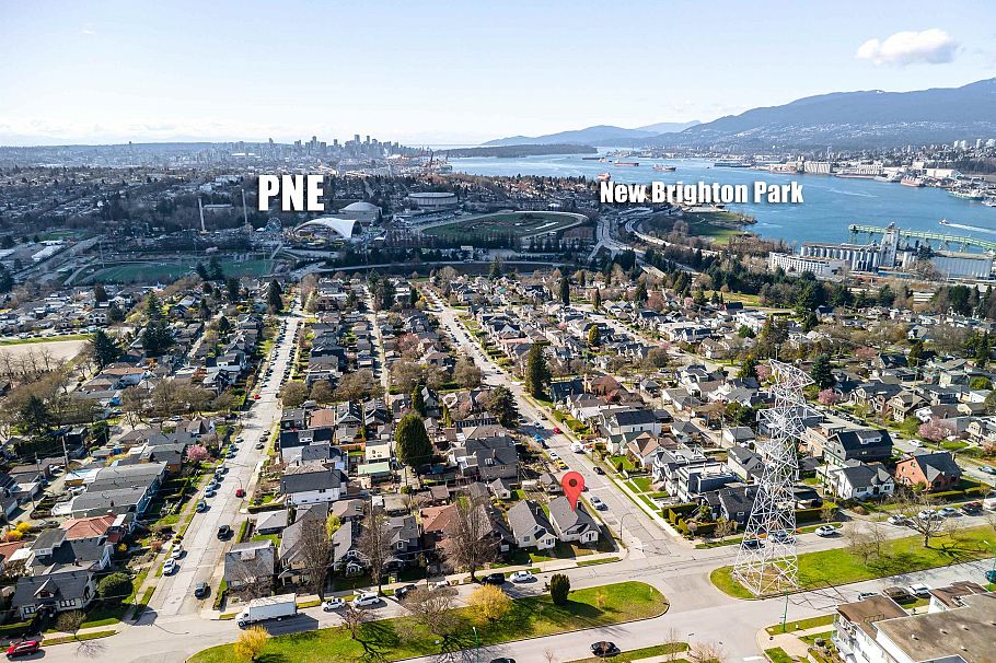 3690 Dundas Street Vancouver, BC - 9