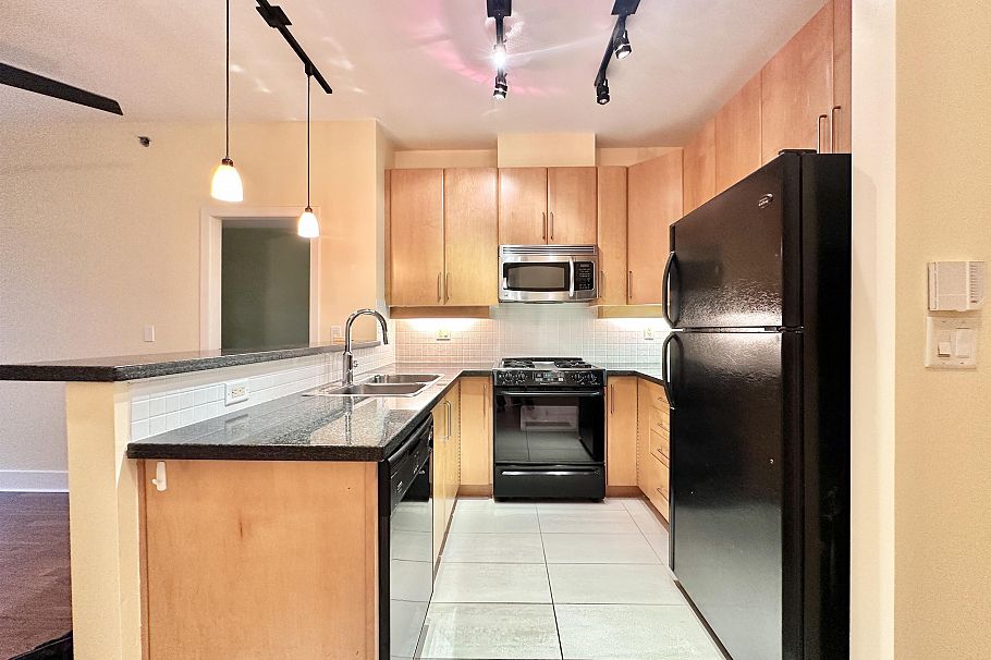 304 2655 CRANBERRY, Vancouver BC V6K 4V5 Vancouver, BC - 16