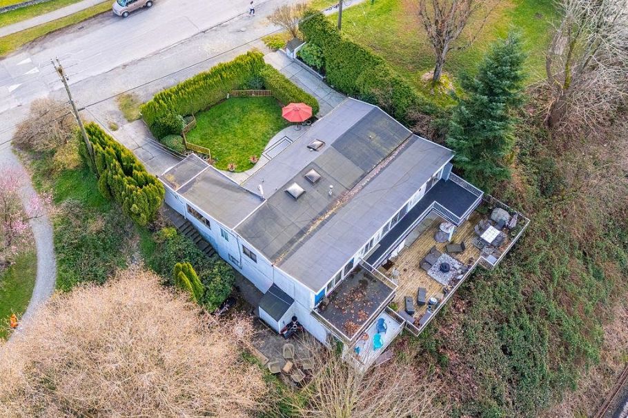 2709 Wall Street Vancouver, BC - 4