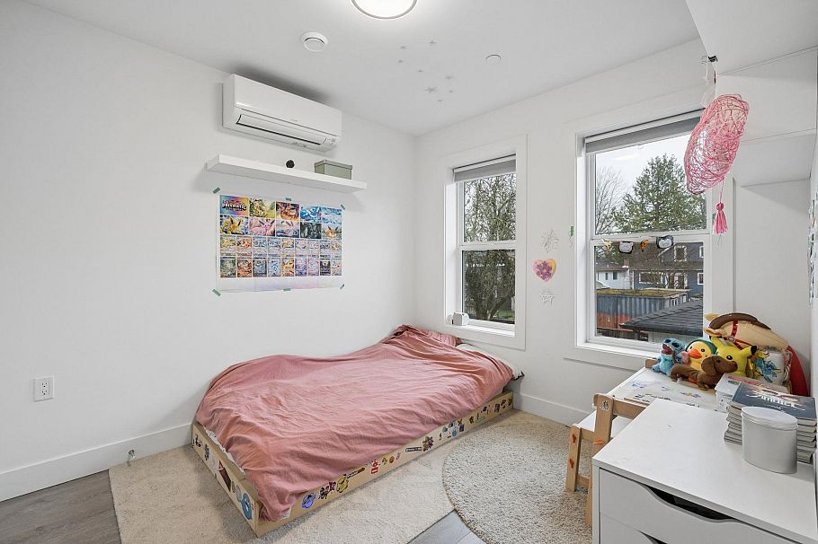 4382 Perry Street Vancouver, BC - 22