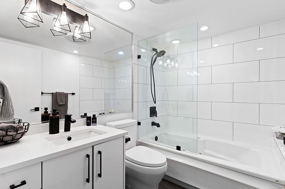 301 789 Jervis Street Vancouver, BC - 27