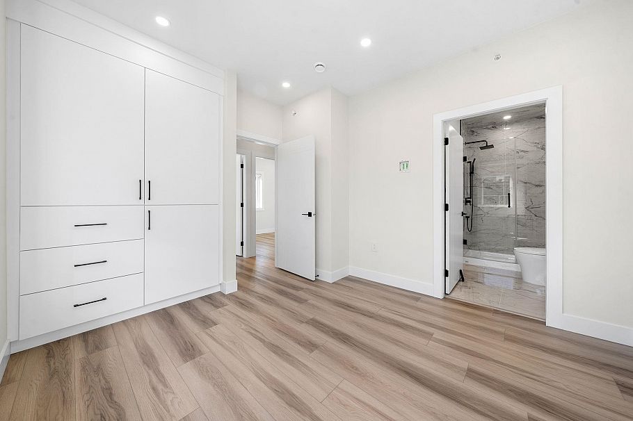 4318 Nanaimo Street Vancouver, BC - 32