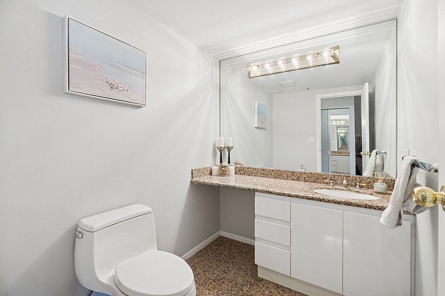 PH5 950 Cambie Street Vancouver, BC - 25