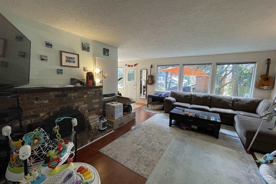 88 W 48th Avenue Vancouver, BC - 2