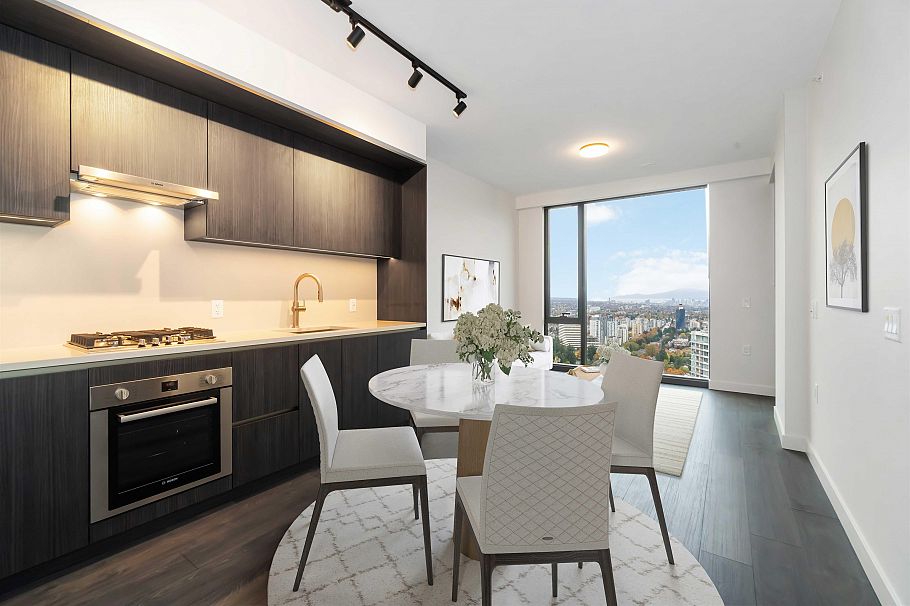 3606 5987 Wilson Avenue Burnaby, BC - 3