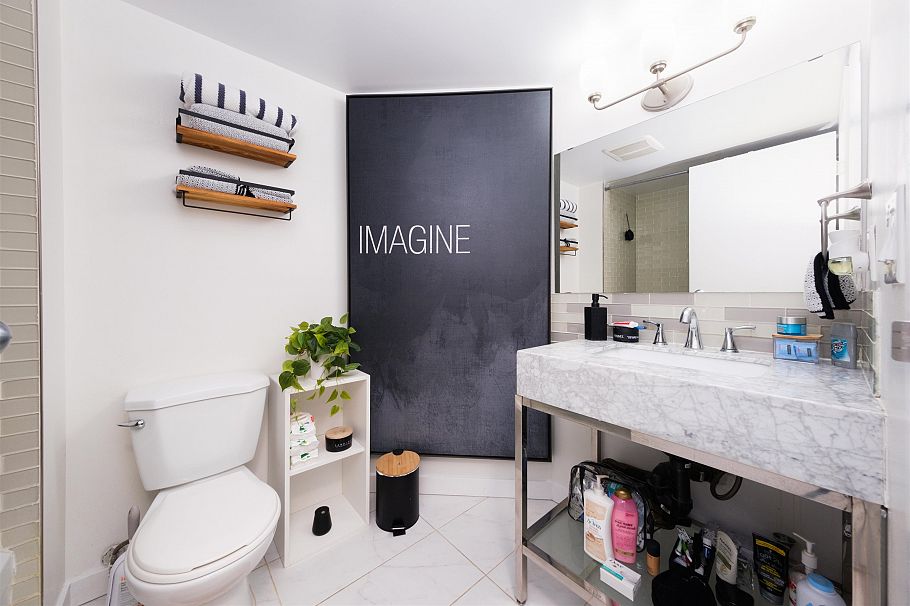 801 789 Drake Street Vancouver, BC - 13